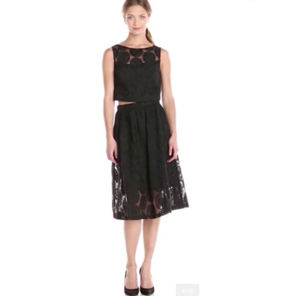 Donna Morgan Floral Two Piece Dress Black 12 - Picture 1 of 9
